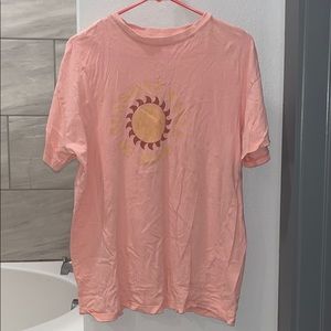 COTTON ON CORAL GRAPHIC RELAXED BOYFRIEND TEE